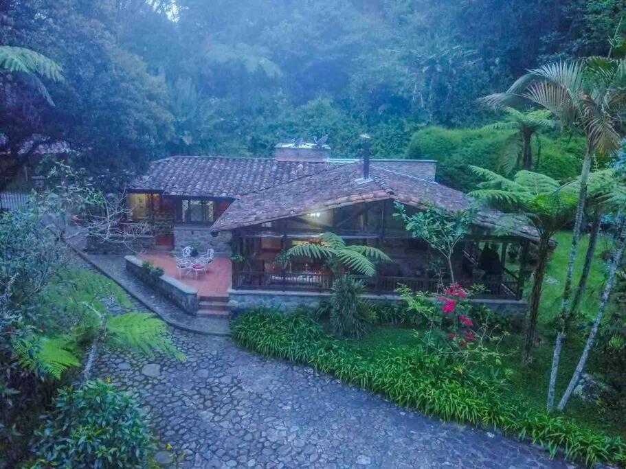 Finca Punta De Piedra Salento, Quindioヴィラ エクステリア 写真