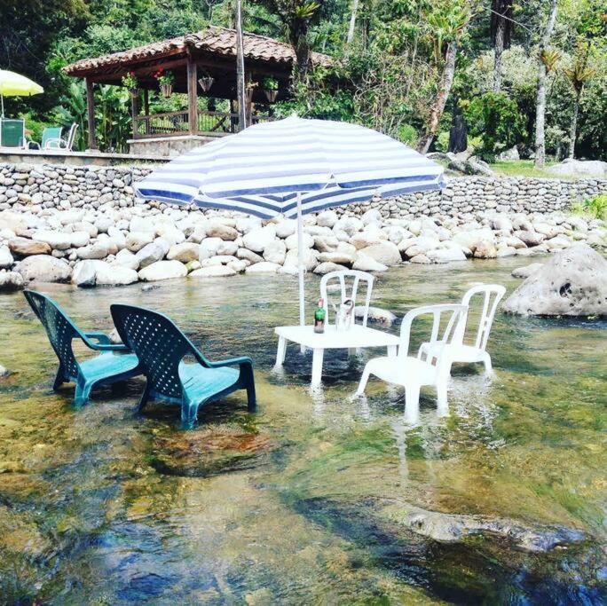 Finca Punta De Piedra Salento, Quindioヴィラ エクステリア 写真